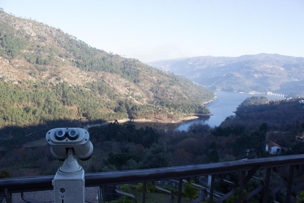 Villa Brown House à Gerês Extérieur photo